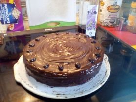 Schokoladige Torte nach Art einer Sachertorte | Hochgeladen von: SonjaLena