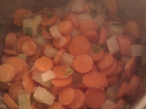 2014-08-27 Karotten und Kohlrabi in Soße | Hochgeladen von: Kaktuskatze