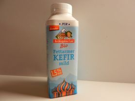 fettarmer Kefir mild, natur | Hochgeladen von: maeuseturm fettarmer Kefir mild, natur | Hochgeladen von: maeuseturm