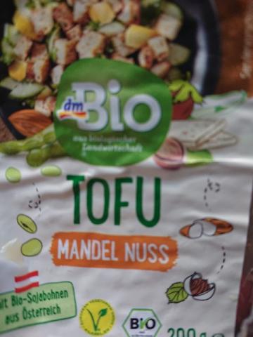 Tofu, Mandel Nuss by daywin94 | Uploaded by: daywin94