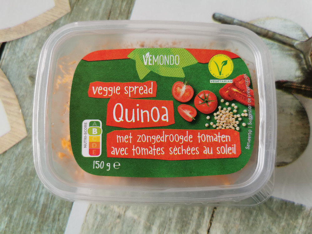 Veggie Spread Quinoa, mit sonnengetrockneten Tomaten von Stella  | Hochgeladen von: Stella Falkenberg
