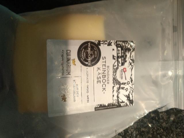 Steinbockkäse von Cstine | Hochgeladen von: Cstine Steinbockkäse von Cstine | Hochgeladen von: Cstine