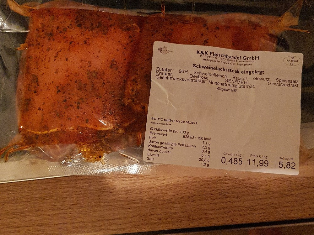 Hochgeladen von: AnDDre879 Hochgeladen von: AnDDre879