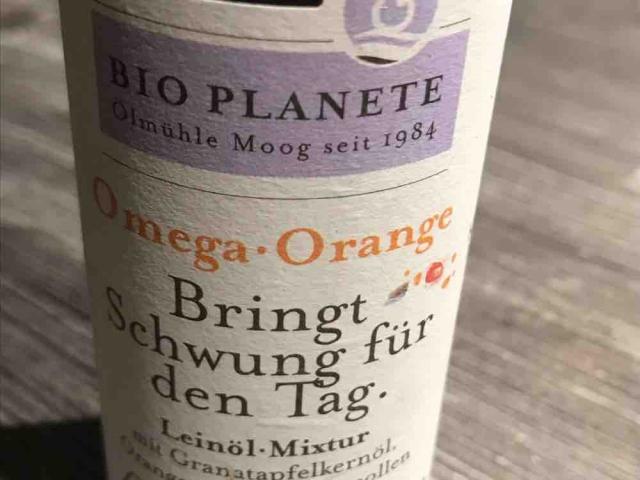 Omega Orange Leinöl Mixtur, mit Granatapfelkernöl, Orangenöl & B | Hochgeladen von: Fuechsinx