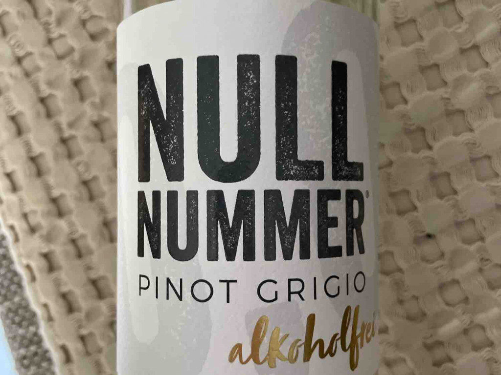 Nullnummer, Pinot Grigio von sa6bi9ne | Hochgeladen von: sa6bi9ne