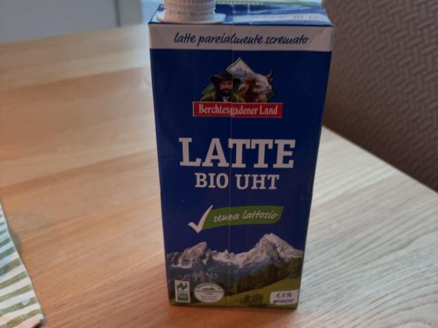 Hochgeladen von: Falke69