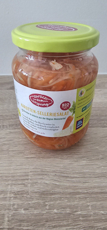 Karotten-Selleriesalat von PezziBo | Hochgeladen von: PezziBo