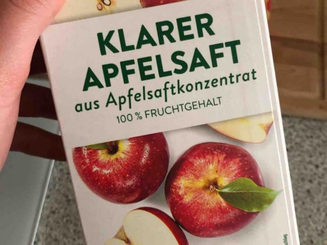 klarer Apfelsaft, aus Apfelsaftkonzentrat, mild von alisshr | Hochgeladen von: alisshr