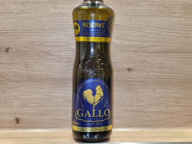 Hochgeladen von: Karolina111 Hochgeladen von: Karolina111