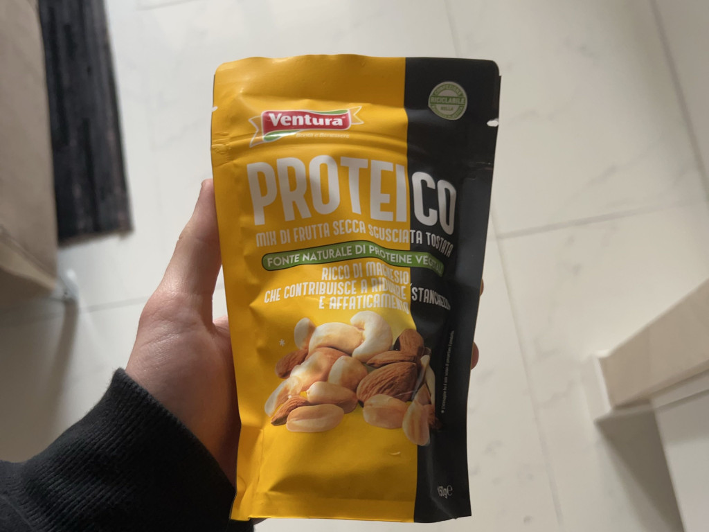 Hochgeladen von: georgedroyd