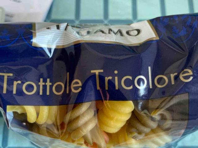Trottole Tricolore by LuisMiCaceres | Uploaded by: LuisMiCaceres