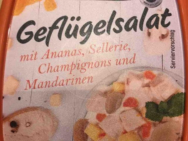 Geflügelsalat mit Ananas, Sellerie, Champions und Mandarinen von | Hochgeladen von: lexy83