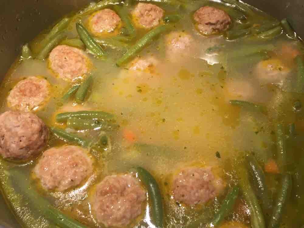 Bohnensuppe mit Fleischklchen selber gemacht  von michaelbaukhag | Hochgeladen von: michaelbaukhage384