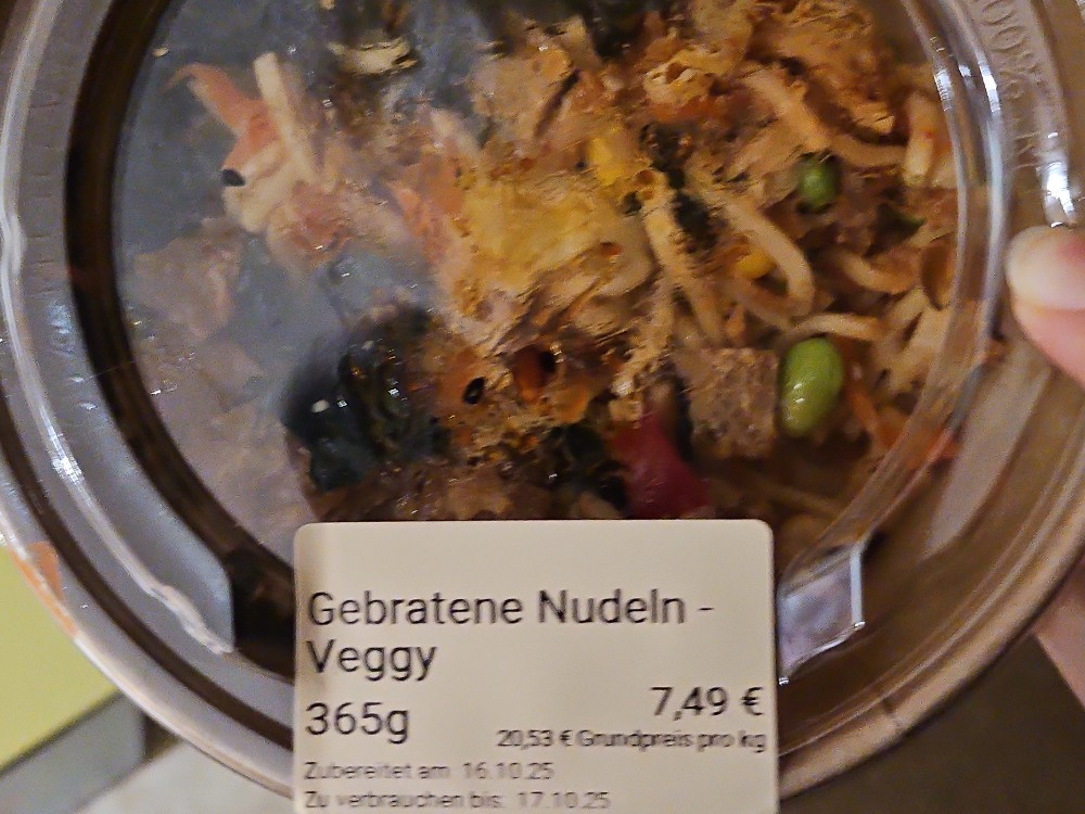 Uploaded by: tabbsy Uploaded by: tabbsy