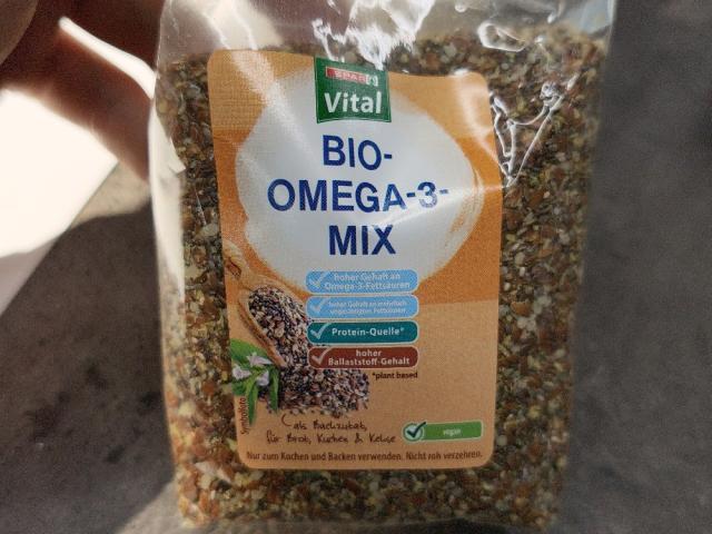 Hochgeladen von: TobiiiX Hochgeladen von: TobiiiX