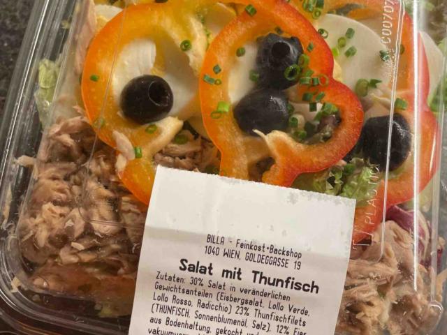 Salat mit Thunfisch, mit Ei by Bibiannnot | Hochgeladen von: Bibiannnot