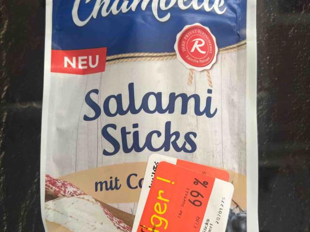 Chambelle Salamisticks, mit Camenbert von Lisa Sophie | Hochgeladen von: Lisa Sophie