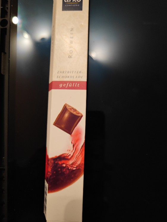Zartbitterschokolade gefüllt Rotwein von cerbarus71 | Hochgeladen von: cerbarus71