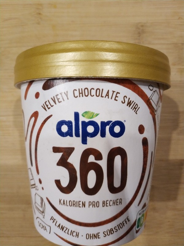 Velvety Chocolate Swirl (vegane Eiscreme), 360 calories per tub  | Hochgeladen von: Alexander.Sp.