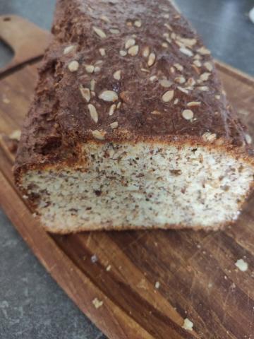 Low Carb Brot von Steffi Pl | Hochgeladen von: Steffi Pl