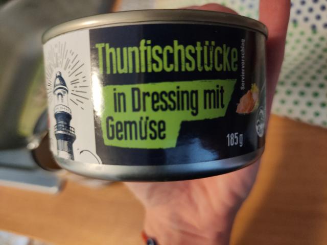 Thunfischstücke in Dressing mit Gemüse by lmancheva | Uploaded by: lmancheva