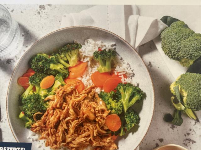 Reisbowl mit pulled Chicken hoisin von JanaP. | Hochgeladen von: JanaP.