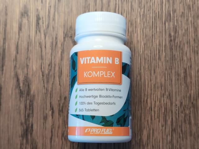 Vitamin B Komplex von ndee | Hochgeladen von: ndee Vitamin B Komplex von ndee | Hochgeladen von: ndee