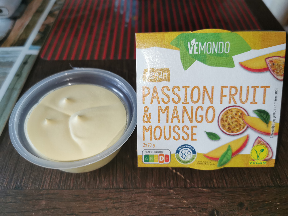 Passion Fruit & Mango Mousse, vegan von Stella Falkenberg | Hochgeladen von: Stella Falkenberg