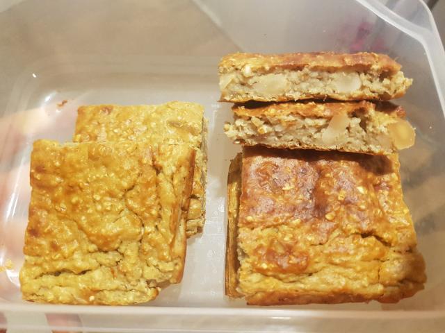 High Protein Blondies, mit Macadamia von Campbell | Hochgeladen von: Campbell