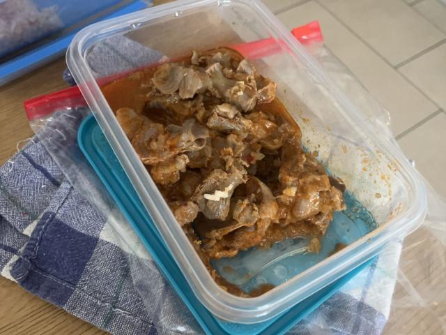 Hochgeladen von: adri90