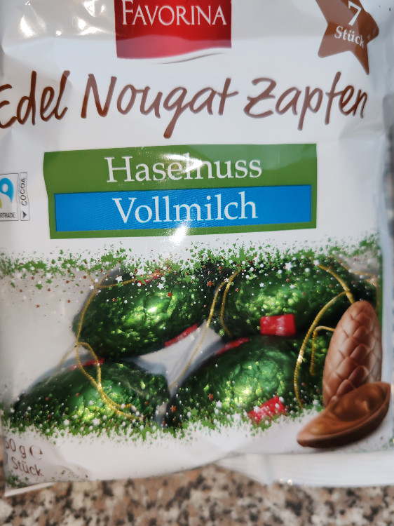 Edel Nougat Zapfen von Cassy1982 | Hochgeladen von: Cassy1982