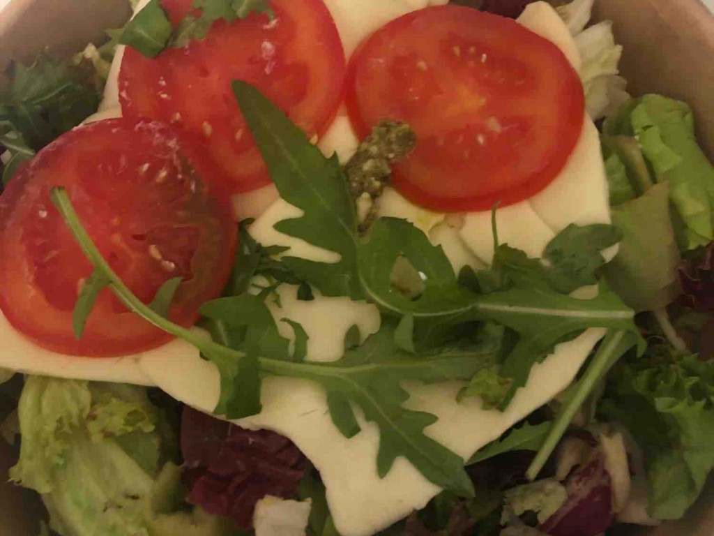 Salat Tomate Mozzarella von Byterunner | Hochgeladen von: Byterunner