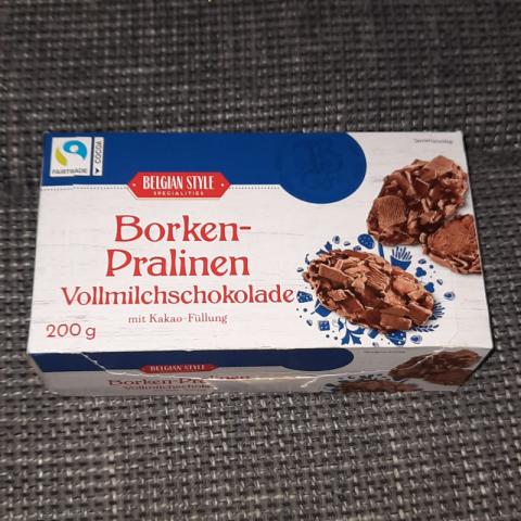 Borken Pralinen, mit Kakao Füllung, Vollmilch | Hochgeladen von: Mobelix