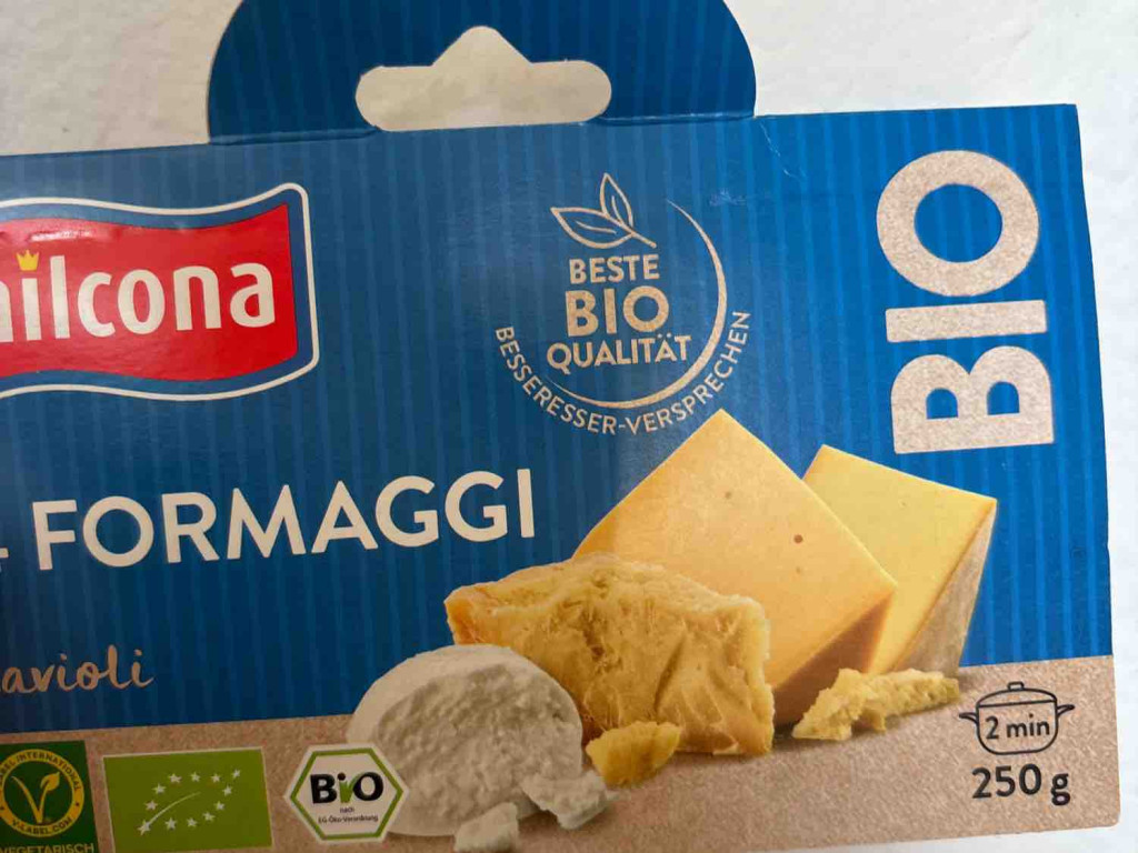 4- formaggi ravioli von cestmoijola | Hochgeladen von: cestmoijola