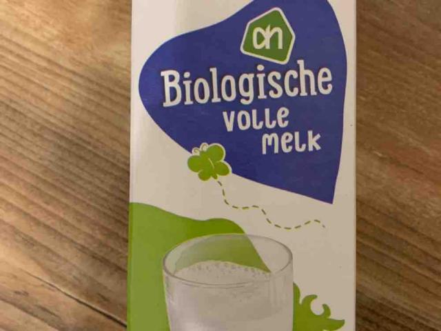 Biologische Vollmilch von SeraTandien | Hochgeladen von: SeraTandien