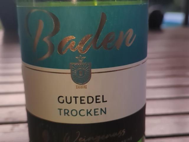 Hochgeladen von: fiftyfifty