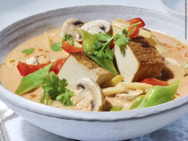 Tom Yum Tofu Suppe von FitnessJulia | Hochgeladen von: FitnessJulia Tom Yum Tofu Suppe von FitnessJulia | Hochgeladen von: FitnessJulia