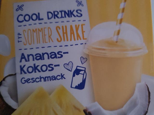 Sommer Shake Ananas-Kokos, mit Milch 3.5 % von Engelsblut | Hochgeladen von: Engelsblut