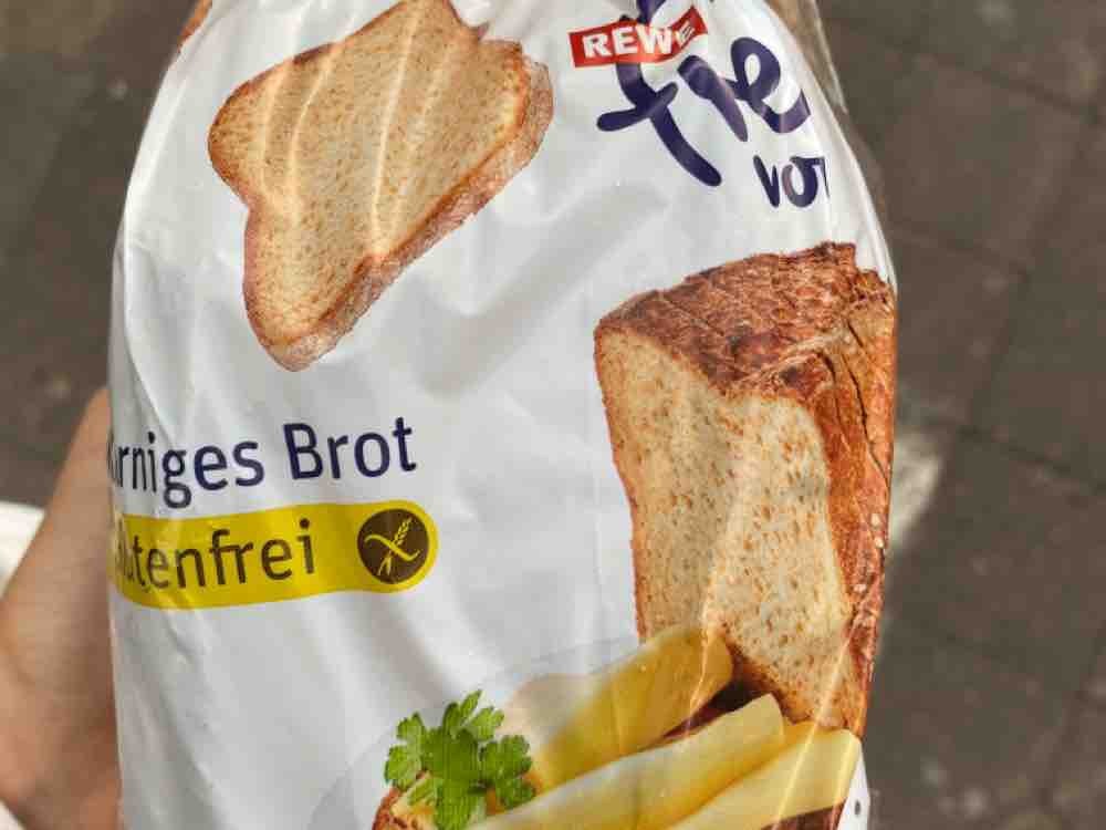 kerniges Brot, glutenfrei von lena151099 | Hochgeladen von: lena151099