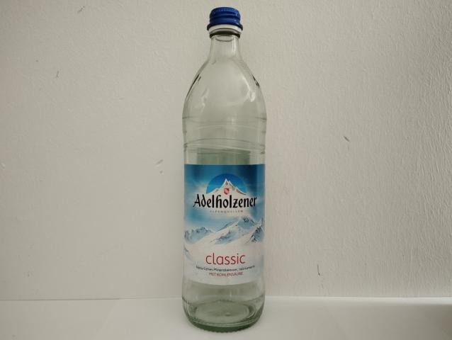 Adelholzner, Classic | Hochgeladen von: micha66/Akens-Flaschenking