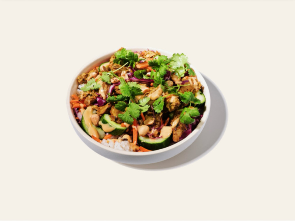 Vegan Crunchy Thai Chicken Bowl, Beets & Roots von IBastiI | Hochgeladen von: IBastiI