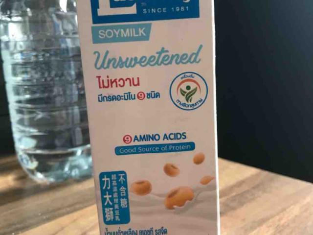 lactasoy unseeetened soymilk, 250ml = 1 serving by earfquake | Uploaded by: earfquake