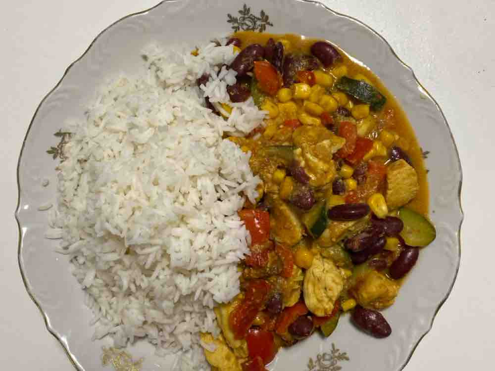 Hähnchen-Bohnen-Gemüse Curry mit Reis von SimonM79x | Hochgeladen von: SimonM79x