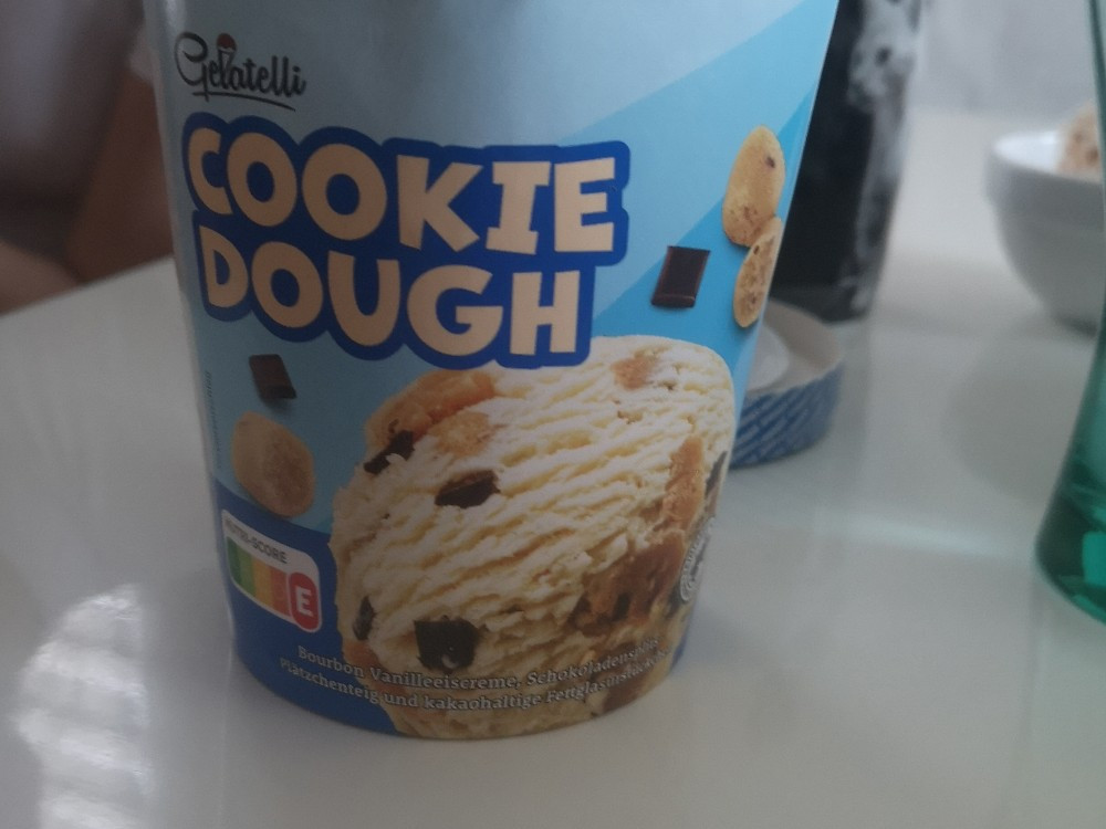 Hochgeladen von: SnakeyMei