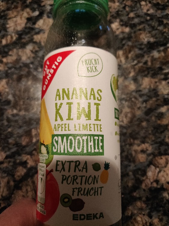 Ananas Kiwi Apfel Limette Smoothie, Extra Portion Frucht von Pow | Hochgeladen von: PowerCurl