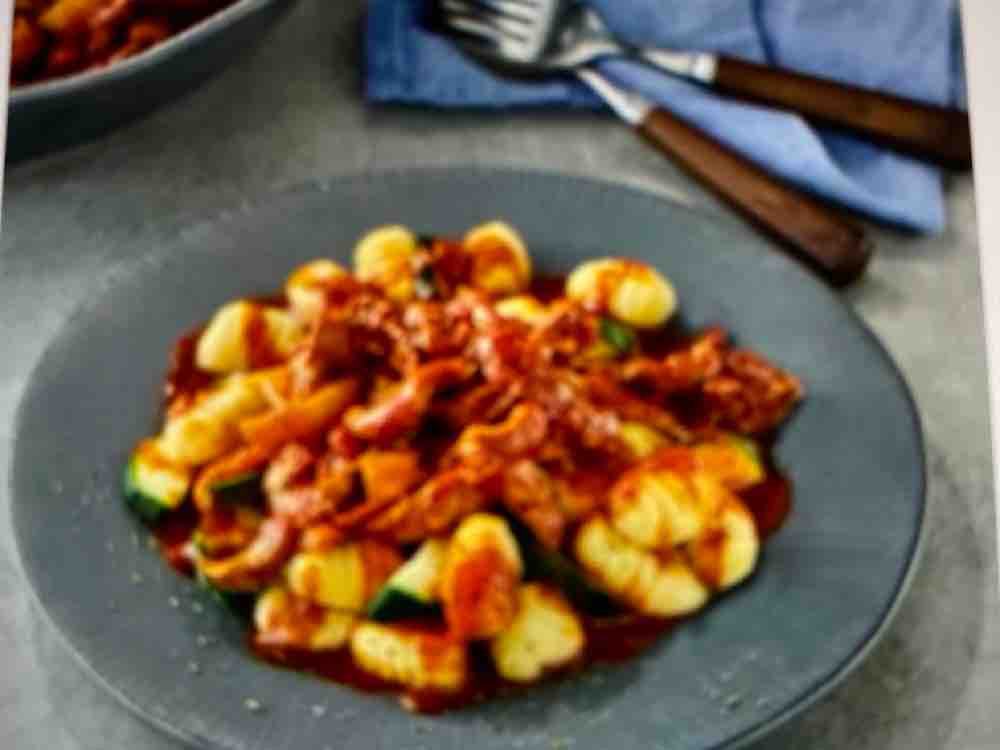 Tomaten Geschnetzeltes mit Gnocchi und Zucchini von heikeanke | Hochgeladen von: heikeanke
