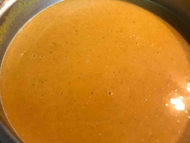 Kürbiscremesuppe, mit feiner Currynote von mickeywiese | Hochgeladen von: mickeywiese
