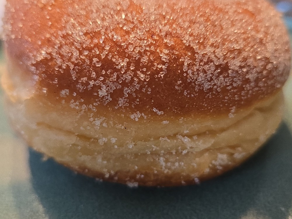 Hochgeladen von: Feescherata