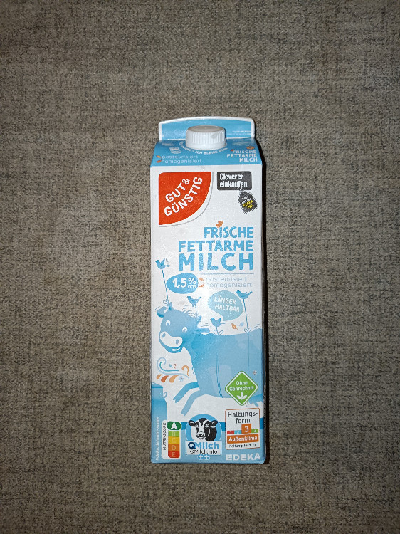 Frische fettarme Milch, 1,5% Fett von _-_cHaMeLeOn_-_ | Hochgeladen von: _-_cHaMeLeOn_-_