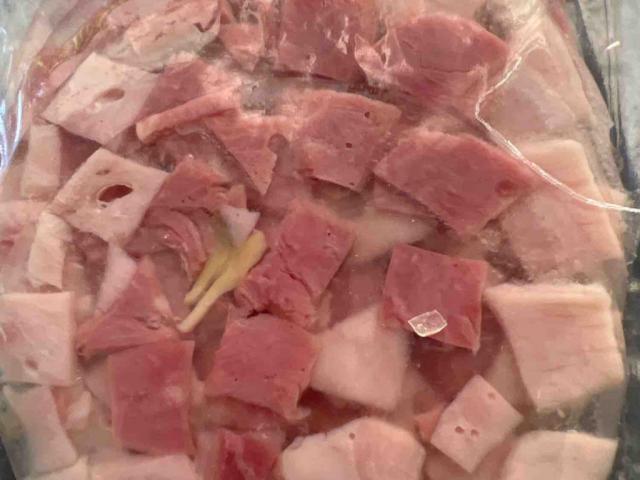 Putenfleisch  gewürfelt mit  Champignons in Aspik von braunauge1 | Hochgeladen von: braunauge1363